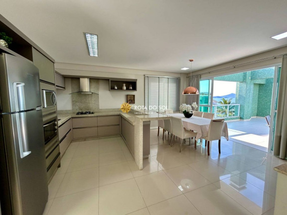 Imagem Cobertura com 4 Quartos à Venda, 227 m² em Canto Grande - Bombinhas