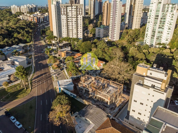 Sala Comercial à Venda, 42 m² em Mossunguê - Curitiba