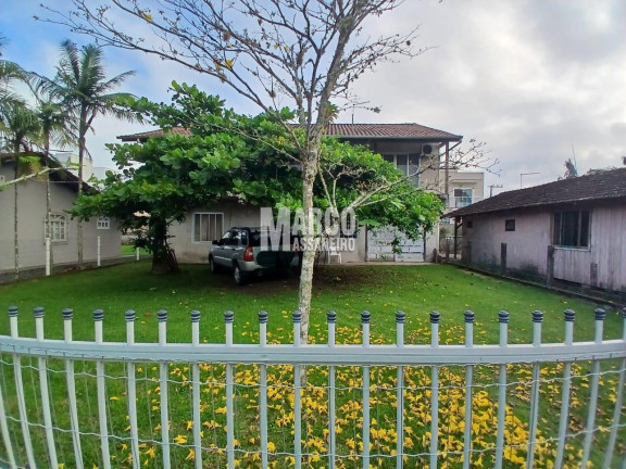 Casa com 4 Quartos à Venda, 360 m² em Pinheiros - Balneário Barra Do Sul