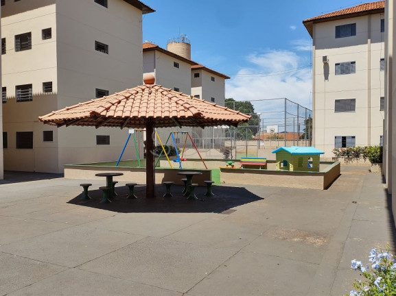 Imagem Apartamento com 3 Quartos à Venda, 95 m² em Parque Laranjeiras - Araraquara