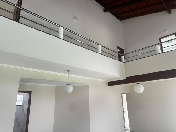 Imagem Casa com 4 Quartos para Alugar,  em Outeiro Da Glória - Porto Seguro
