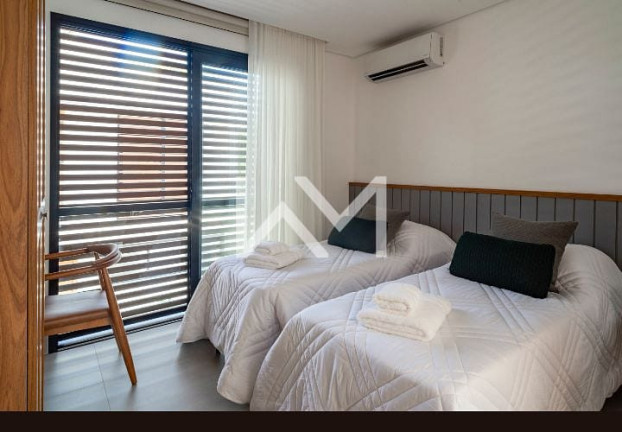 Imagem Sobrado com 4 Quartos à Venda, 294 m² em Maresias - São Sebastião Imagem Sobrado com 4 Quartos à Venda, 294 m² em Maresias - São Sebastião