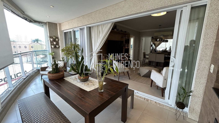 Imagem Apartamento com 3 Quartos à Venda, 117 m² em Gonzaga - Santos Imagem Apartamento com 3 Quartos à Venda, 117 m² em Gonzaga - Santos
