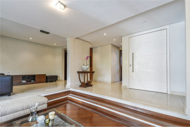Imagem Apartamento com 3 Quartos à Venda, 193 m² em Moema - São Paulo