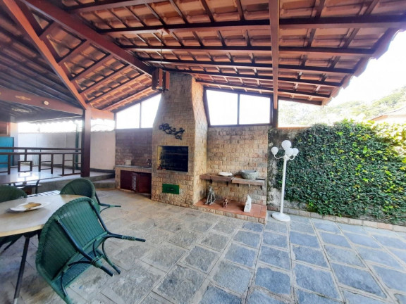 Imagem Casa com 5 Quartos à Venda, 218 m² em Iucas - Teresópolis Imagem Casa com 5 Quartos à Venda, 218 m² em Iucas - Teresópolis