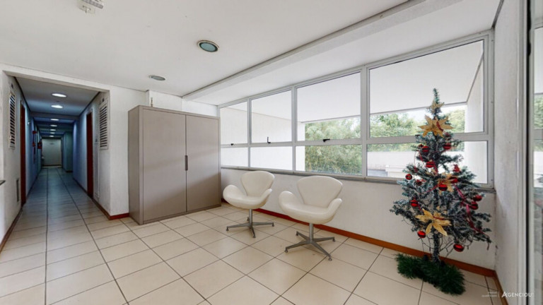Imagem Imóvel com 2 Quartos à Venda, 50 m² em Tristeza - Porto Alegre