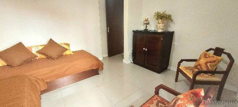 Imagem Sobrado com 4 Quartos à Venda, 253 m² em Centro - Torres