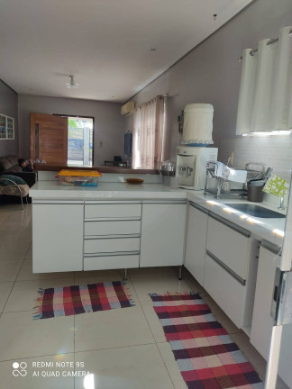 Imagem Casa com 2 Quartos à Venda, 250 m² em Jardim Dos Estados - Várzea Grande