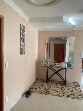 Imagem Apartamento com 3 Quartos à Venda, 230 m² em Vila Assunção - Santo André
