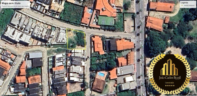 Terreno à Venda, 712 m² em Centro - Eusébio