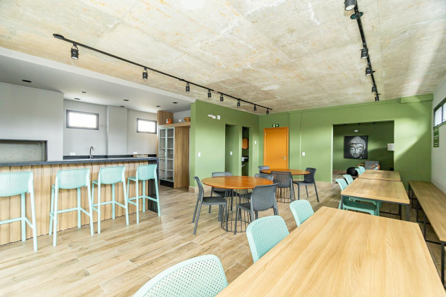 Imagem Kitnet com 1 Quarto à Venda, 25 m² em São Francisco - Curitiba Imagem Kitnet com 1 Quarto à Venda, 25 m² em São Francisco - Curitiba