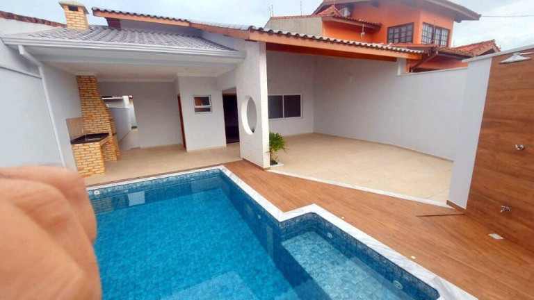 Imagem Casa com 3 Quartos à Venda, 250 m² em Parque Balneário Oasis - Peruíbe