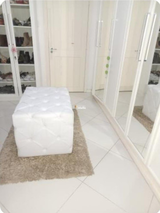 Imagem Imóvel com 2 Quartos à Venda, 79 m² em Floresta - Porto Alegre Imagem Imóvel com 2 Quartos à Venda, 79 m² em Floresta - Porto Alegre