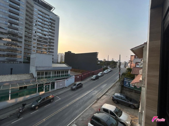 Imagem Apartamento com 1 Quarto à Venda, 28 m² em Centro - Florianópolis