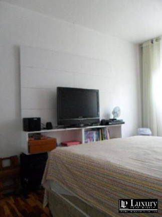 Imagem Casa com 3 Quartos à Venda, 500 m² em Alto De Pinheiros - São Paulo Imagem Casa com 3 Quartos à Venda, 500 m² em Alto De Pinheiros - São Paulo