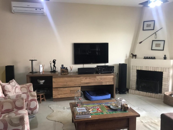 Imagem Casa com 3 Quartos à Venda, 200 m² em Alto Petrópolis - Porto Alegre Imagem Casa com 3 Quartos à Venda, 200 m² em Alto Petrópolis - Porto Alegre