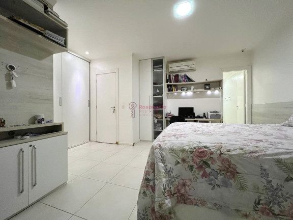Imagem Apartamento com 3 Quartos à Venda, 142 m² em Praia Da Costa - Vila Velha Imagem Apartamento com 3 Quartos à Venda, 142 m² em Praia Da Costa - Vila Velha