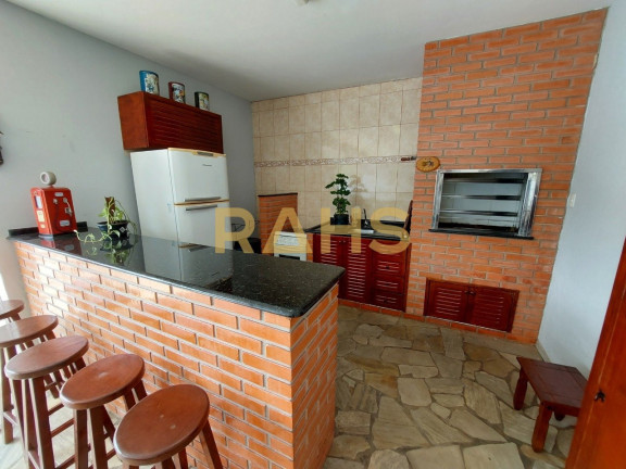 Imagem Casa com 3 Quartos à Venda, 270 m² em Costa E Silva - Joinville Imagem Casa com 3 Quartos à Venda, 270 m² em Costa E Silva - Joinville