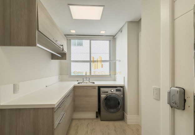 Imagem Cobertura com 3 Quartos à Venda, 273 m² em Centro - Balneário Camboriú