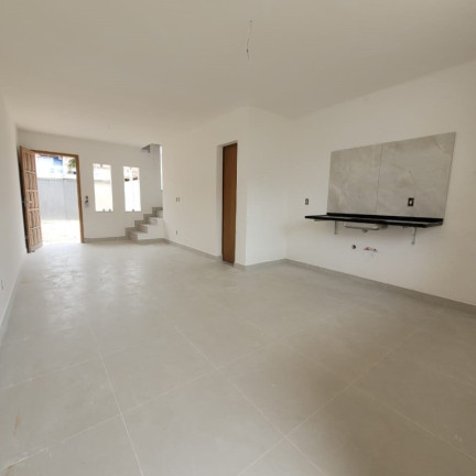 Casa com 2 Quartos à Venda, 70 m² em Enseada De Jacaraípe - Serra