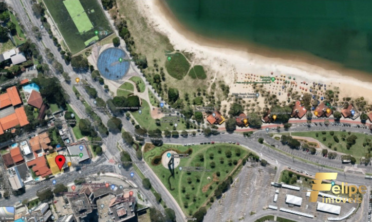 Terreno à Venda, 420 m² em Enseada Do Suá - Vitória
