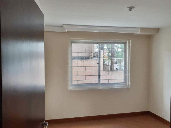 Imagem Apartamento com 3 Quartos à Venda, 96 m² em Portão - Curitiba