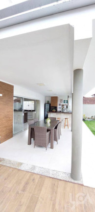 Imagem Casa com 4 Quartos à Venda, 360 m² em Jardim Britânia - Caraguatatuba Imagem Casa com 4 Quartos à Venda, 360 m² em Jardim Britânia - Caraguatatuba