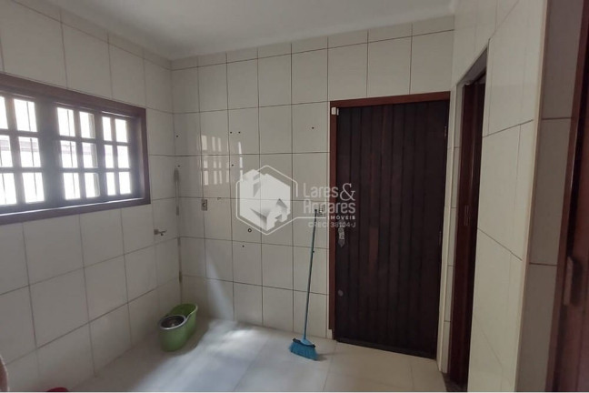 Imagem Casa com 3 Quartos à Venda, 160 m² em Sítio Da Figueira - São Paulo Imagem Casa com 3 Quartos à Venda, 160 m² em Sítio Da Figueira - São Paulo