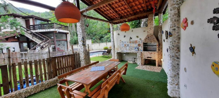 Imagem Casa com 4 Quartos para Alugar, 245 m² em Tabatinga - Caraguatatuba Imagem Casa com 4 Quartos para Alugar, 245 m² em Tabatinga - Caraguatatuba