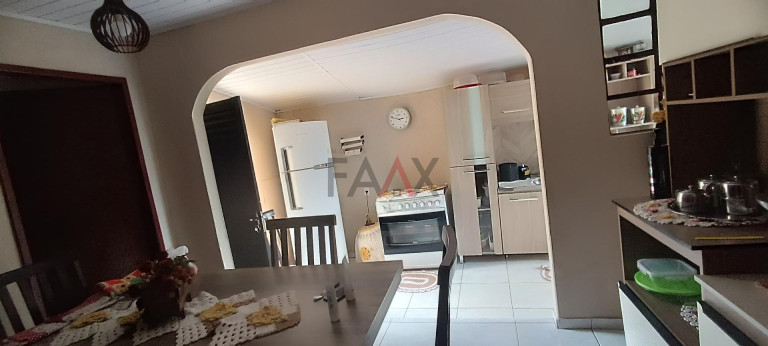 Imagem Casa com 3 Quartos à Venda, 100 m² em Boqueirão - Guarapuava
