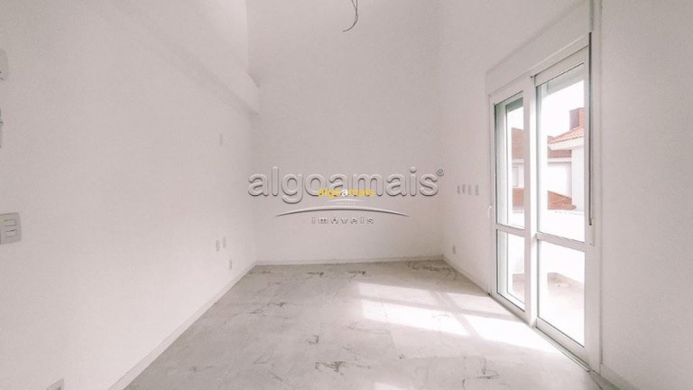Casa com 3 Quartos à Venda, 180 m² em Condominio Green Village - Xangri-lá