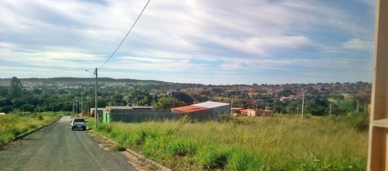 Imagem Imóvel à Venda, 360 m² em Jardim Privé Das Caldas - Caldas Novas Imagem Imóvel à Venda, 360 m² em Jardim Privé Das Caldas - Caldas Novas