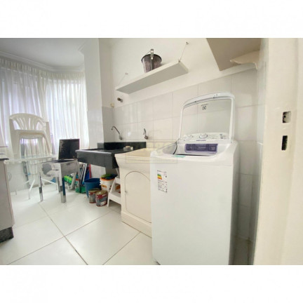 Imagem Apartamento com 4 Quartos à Venda, 170 m² em Meia Praia - Itapema Imagem Apartamento com 4 Quartos à Venda, 170 m² em Meia Praia - Itapema