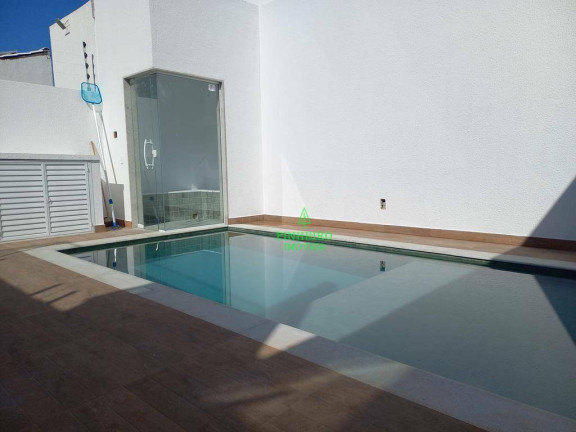 Casa com 4 Quartos à Venda, 214 m² em Itaipu - Niterói