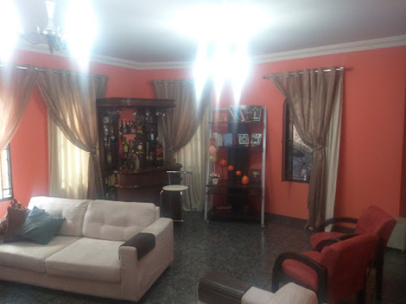 Imagem Casa com 4 Quartos à Venda, 272 m² em Jardim Vila Galvão - Guarulhos Imagem Casa com 4 Quartos à Venda, 272 m² em Jardim Vila Galvão - Guarulhos