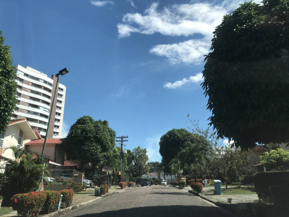 Imagem Casa com 3 Quartos à Venda, em Nova Esperança - Manaus Imagem Casa com 3 Quartos à Venda, em Nova Esperança - Manaus