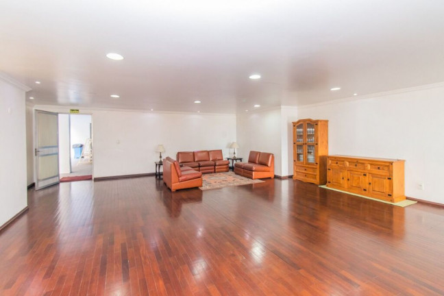 Imagem Apartamento com 3 Quartos à Venda, 151 m² em Independência - Porto Alegre