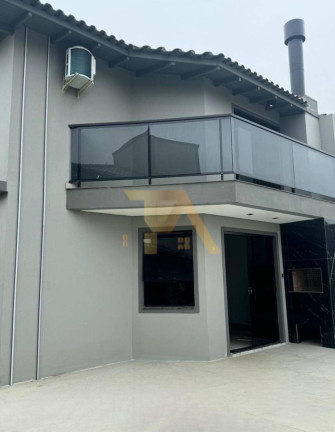 Imagem Imóvel com 4 Quartos à Venda, em Village - Imbituba Imagem Imóvel com 4 Quartos à Venda, em Village - Imbituba