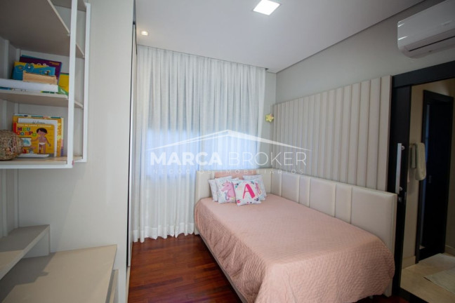 Imagem Casa de Condomínio com 3 Quartos à Venda, 600 m² em Cognopolis - Foz Do Iguaçu Imagem Casa de Condomínio com 3 Quartos à Venda, 600 m² em Cognopolis - Foz Do Iguaçu