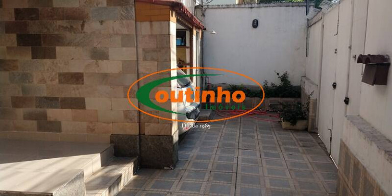 Imagem Casa com 3 Quartos à Venda, 160 m² em Tijuca - Rio De Janeiro