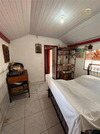 Imagem Casa com 3 Quartos à Venda, 95 m² em Boqueirão - Praia Grande Imagem Casa com 3 Quartos à Venda, 95 m² em Boqueirão - Praia Grande