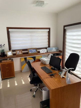 Imagem Casa com 3 Quartos à Venda, 472 m² em Jardim Siriema - Atibaia