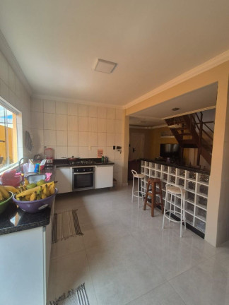 Imagem Casa com 3 Quartos à Venda, 154 m² em Jardim Das Margaridas - Salvador Imagem Casa com 3 Quartos à Venda, 154 m² em Jardim Das Margaridas - Salvador