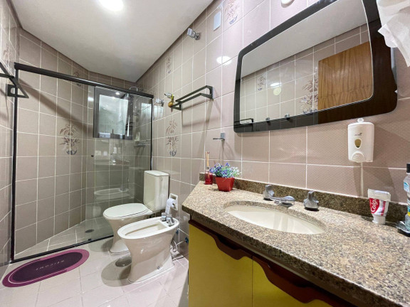 Imagem Apartamento com 3 Quartos à Venda, 177 m² em Pitangueiras - Guarujá Imagem Apartamento com 3 Quartos à Venda, 177 m² em Pitangueiras - Guarujá