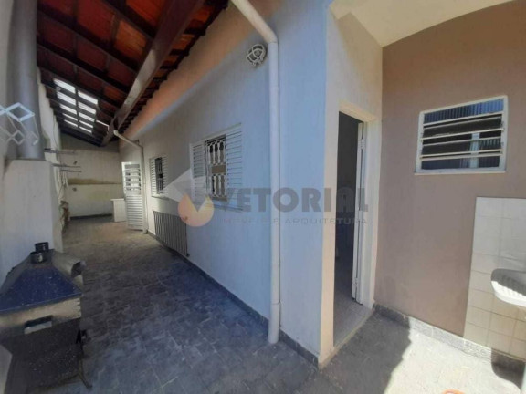 Imagem Casa com 4 Quartos à Venda, 147 m²