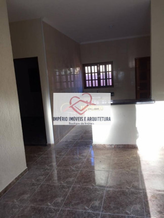 Imagem Casa à Venda, 45 m² em Caraguatatuba Imagem Casa à Venda, 45 m² em Caraguatatuba