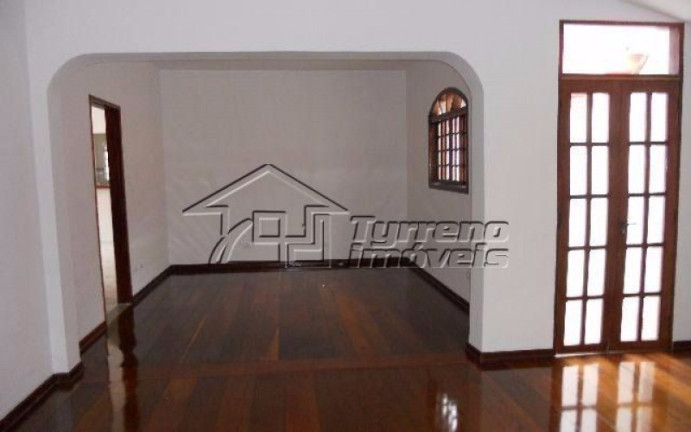 Casa com 3 Quartos à Venda, 120 m² em Jardim Das Indústrias - São José Dos Campos