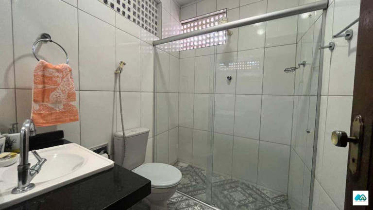 Imagem Casa com 3 Quartos à Venda, 231 m² em Ponta Grossa - Maceió