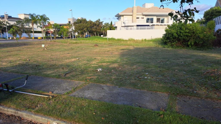 Imagem Terreno à Venda, 612 m² em Jurerê Internacional - Florianópolis Imagem Terreno à Venda, 612 m² em Jurerê Internacional - Florianópolis