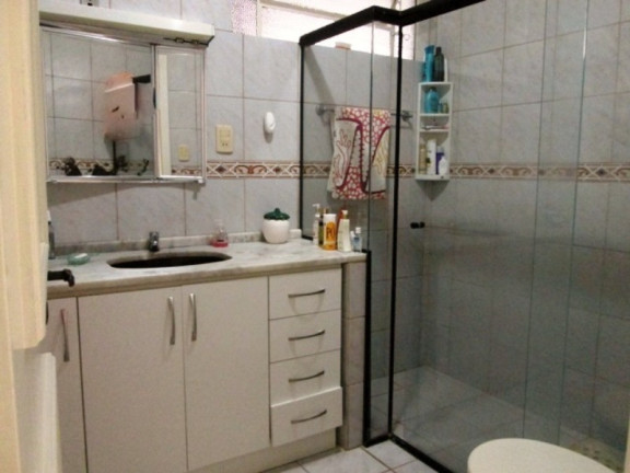 Imagem Casa com 2 Quartos à Venda, 176 m² em Sarandi - Porto Alegre Imagem Casa com 2 Quartos à Venda, 176 m² em Sarandi - Porto Alegre
